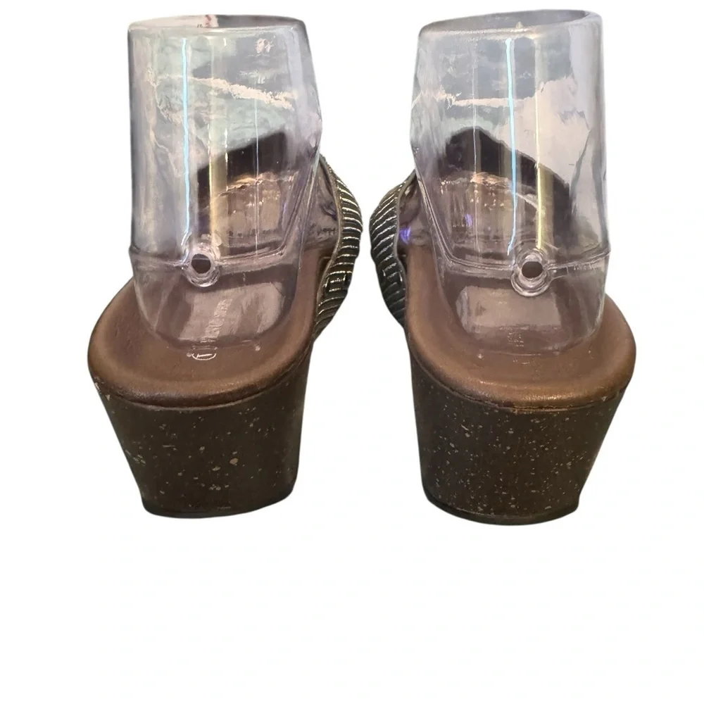 Venus Steps Women's Brown and Silver Wedge Sandals Size 39EU/ 8.5USA